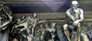 19世紀-20世紀初頭のフランスの彫刻家　オーギュスト・ロダン作　地獄の門より　門の上部に配された『考える人』